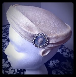Vintage 1940s style hat